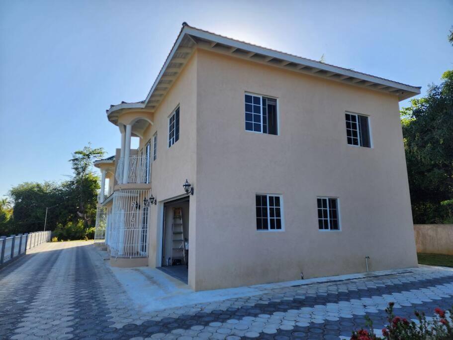 Paradise Nestled Between Montego Bay And Negril Hopewell Εξωτερικό φωτογραφία